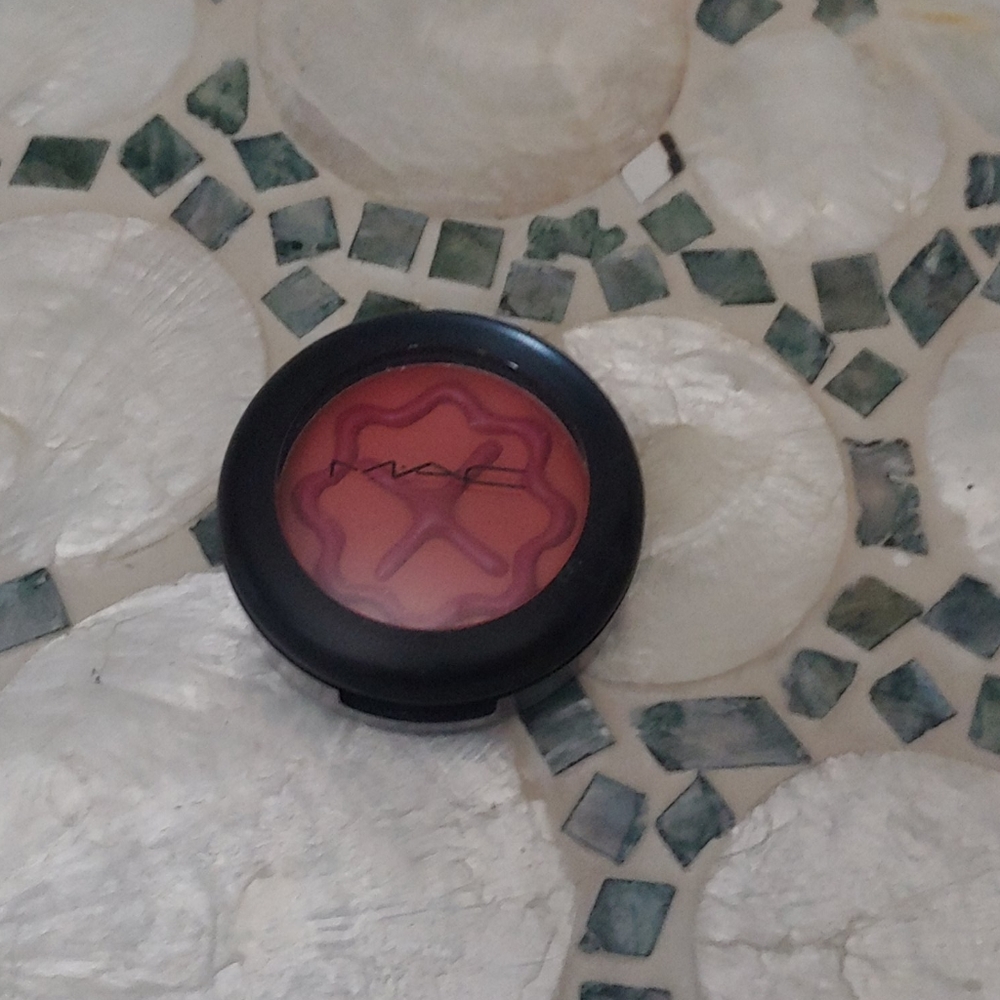 MAC Cosmetics Lip gloss - Picture 3 of 3